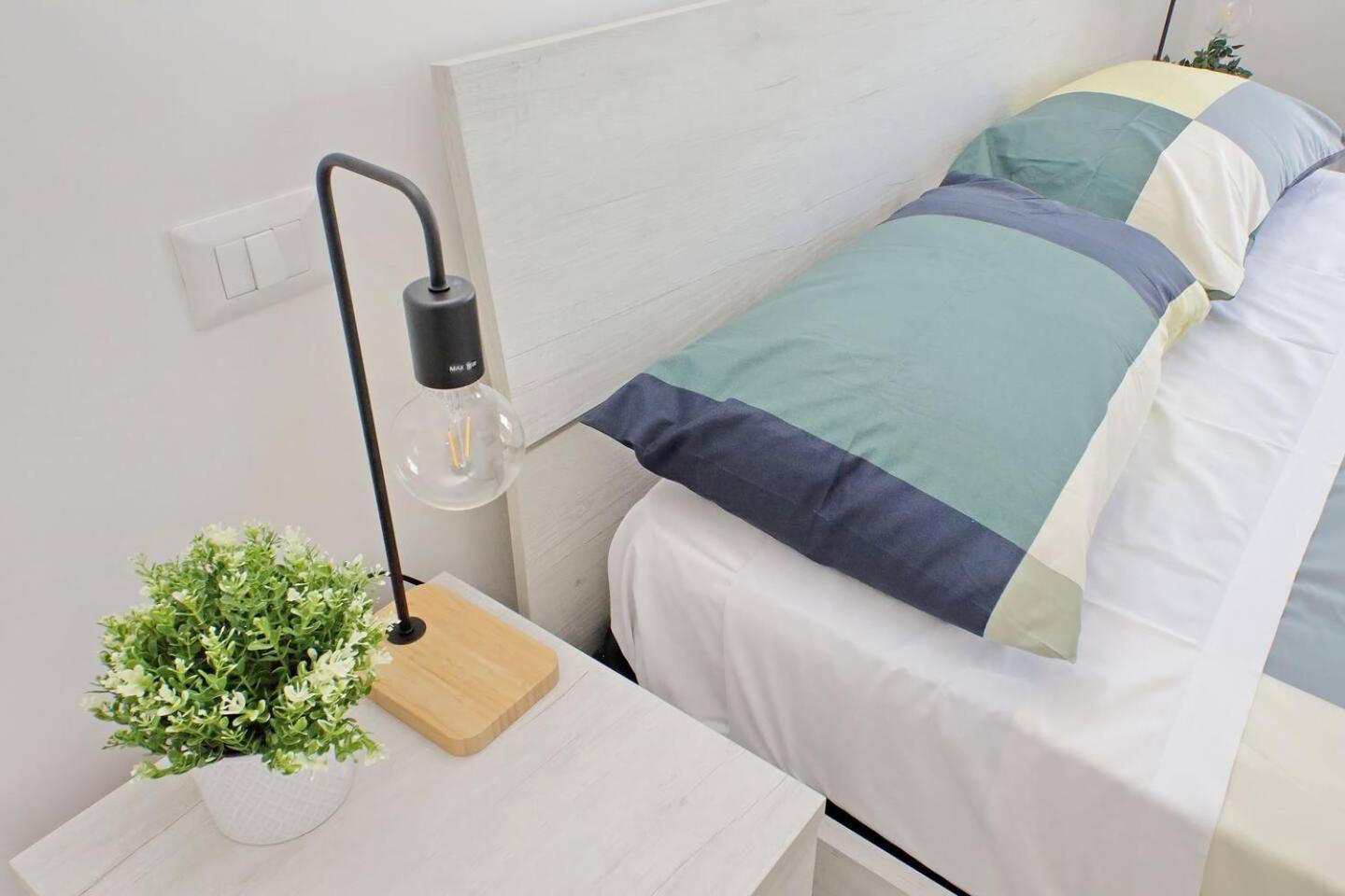 Apartment Attico Di Design A Garbatella Con Vista San Pietro Rome